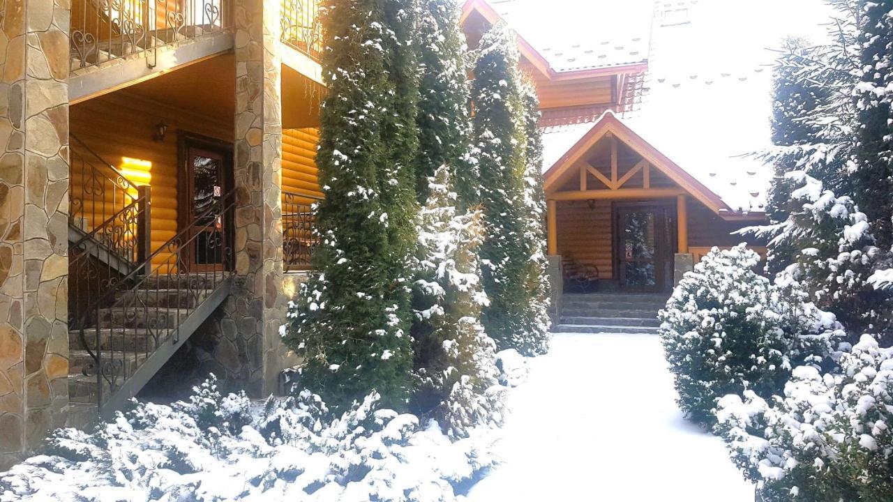 Karpatski Zori Hotel Bukovel Exterior photo